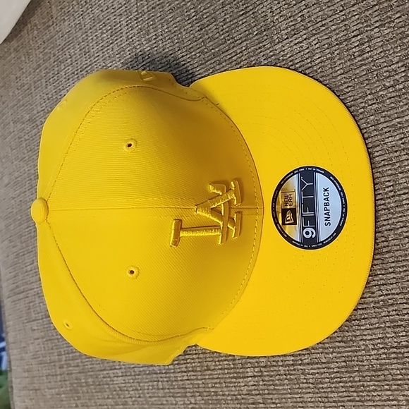 Los Angeles Dodgers New Era Spring Color Pack 9FIFTY Snapback Hat - Yellow - Picture 2 of 4